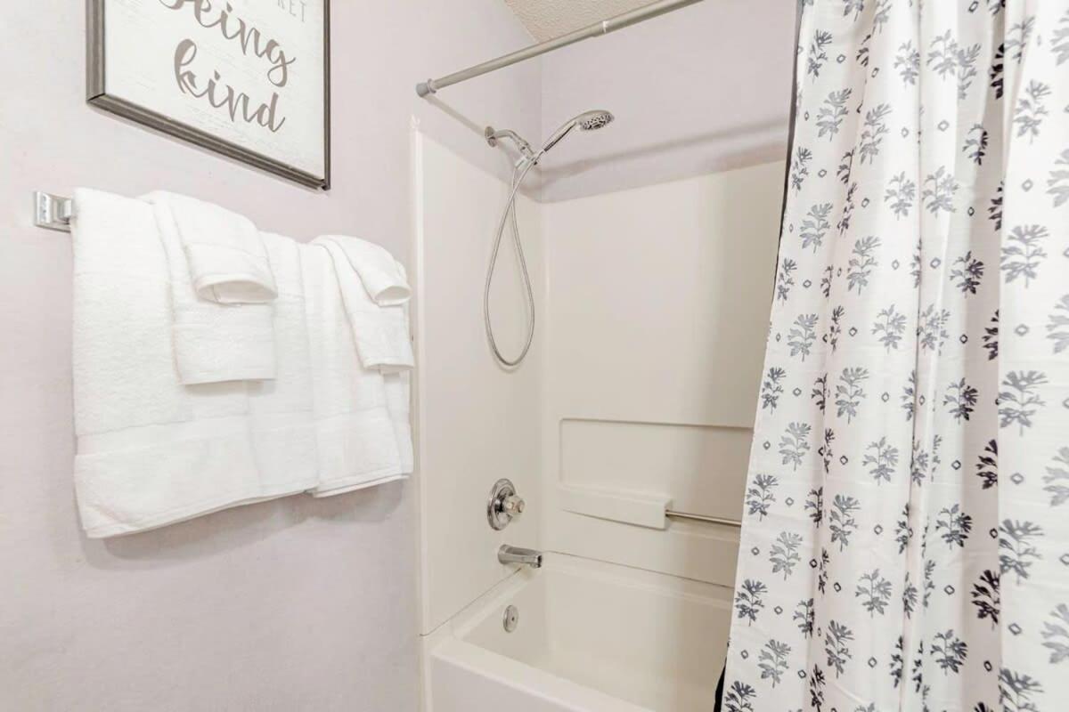 Aerie Oaks Cottage-5Min To Lake, 20Min To Columbia Lexington Exteriör bild